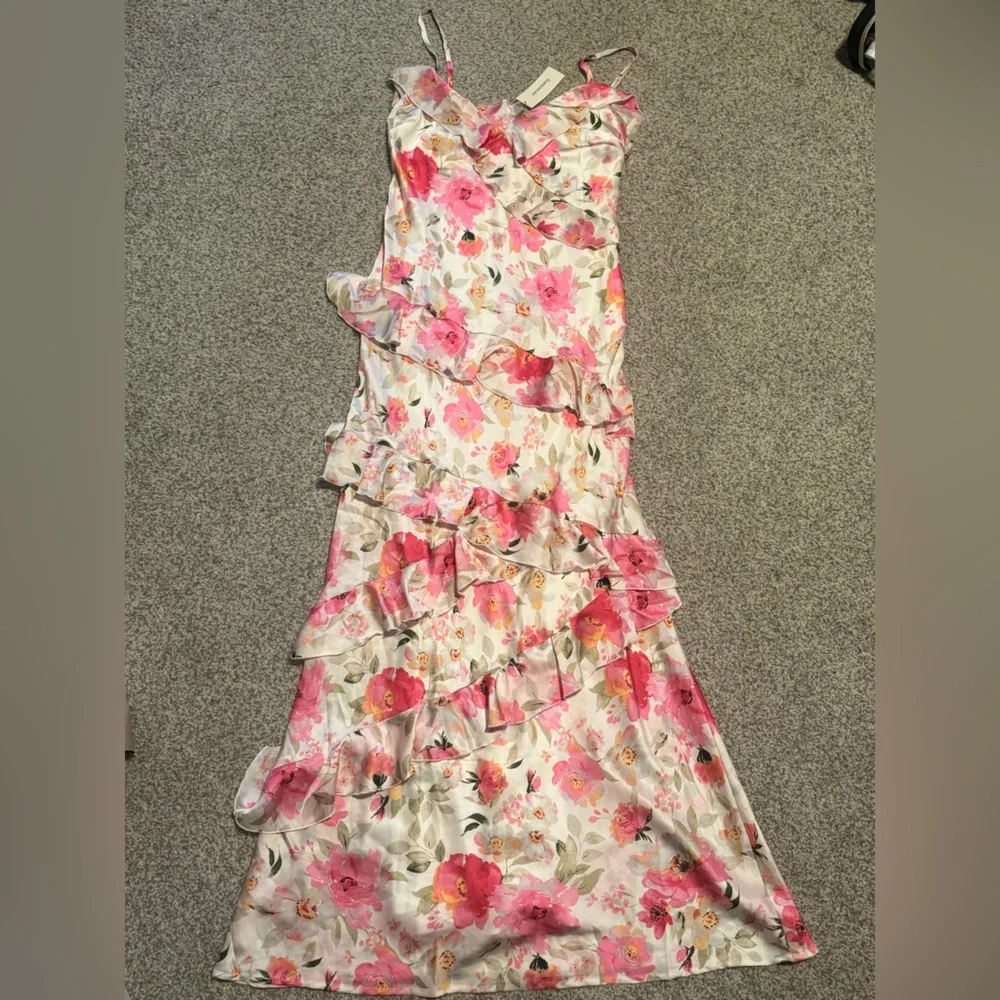 Francesca’s Nora Ruffle Maxi - Picture 1 of 6